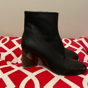 Coclico black leather bootie 37 1/5